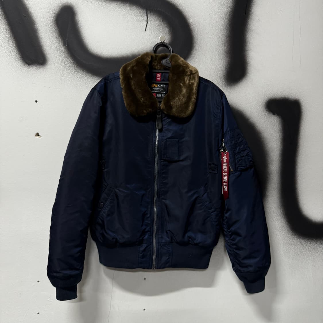 알파인더스트리 퍼 카라 탈부착 B15 플라이트 봄버 자켓 상품이미지1