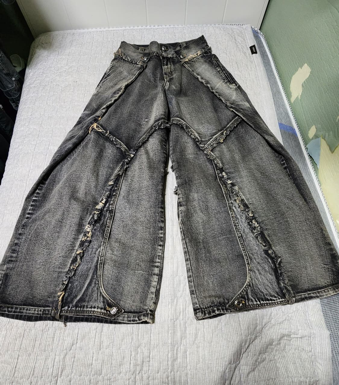 Personsoul 데님팬츠 판매합니다. 상품이미지1