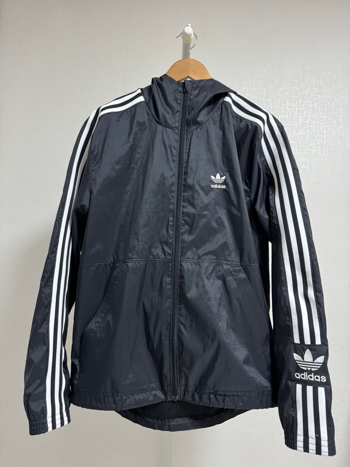 아디다스 트레포일 윈드브레이커 M 상품이미지1