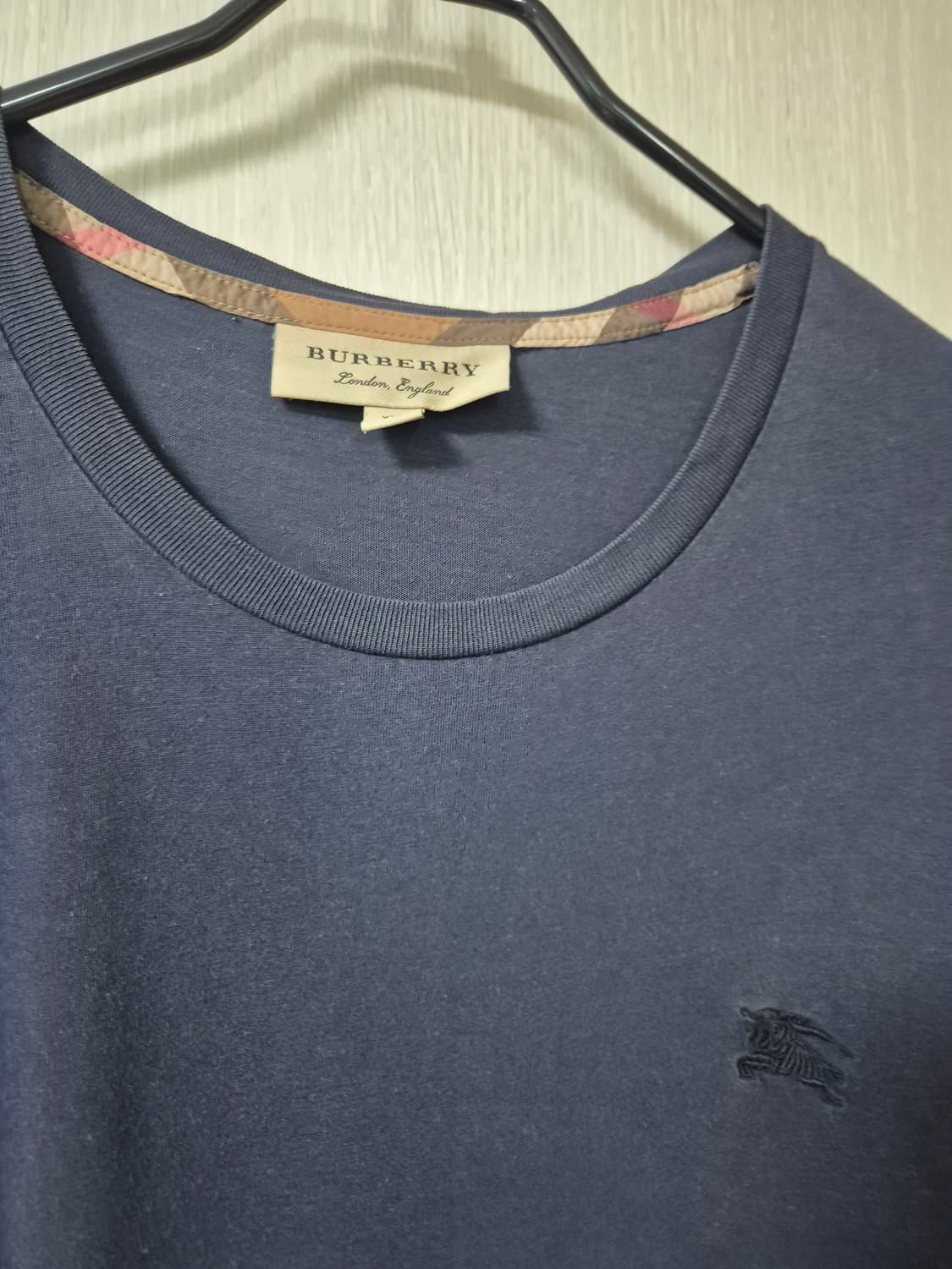 (정품) 버버리 자수 로고 반팔티 티셔츠 4061820 (2XL) 상품이미지3