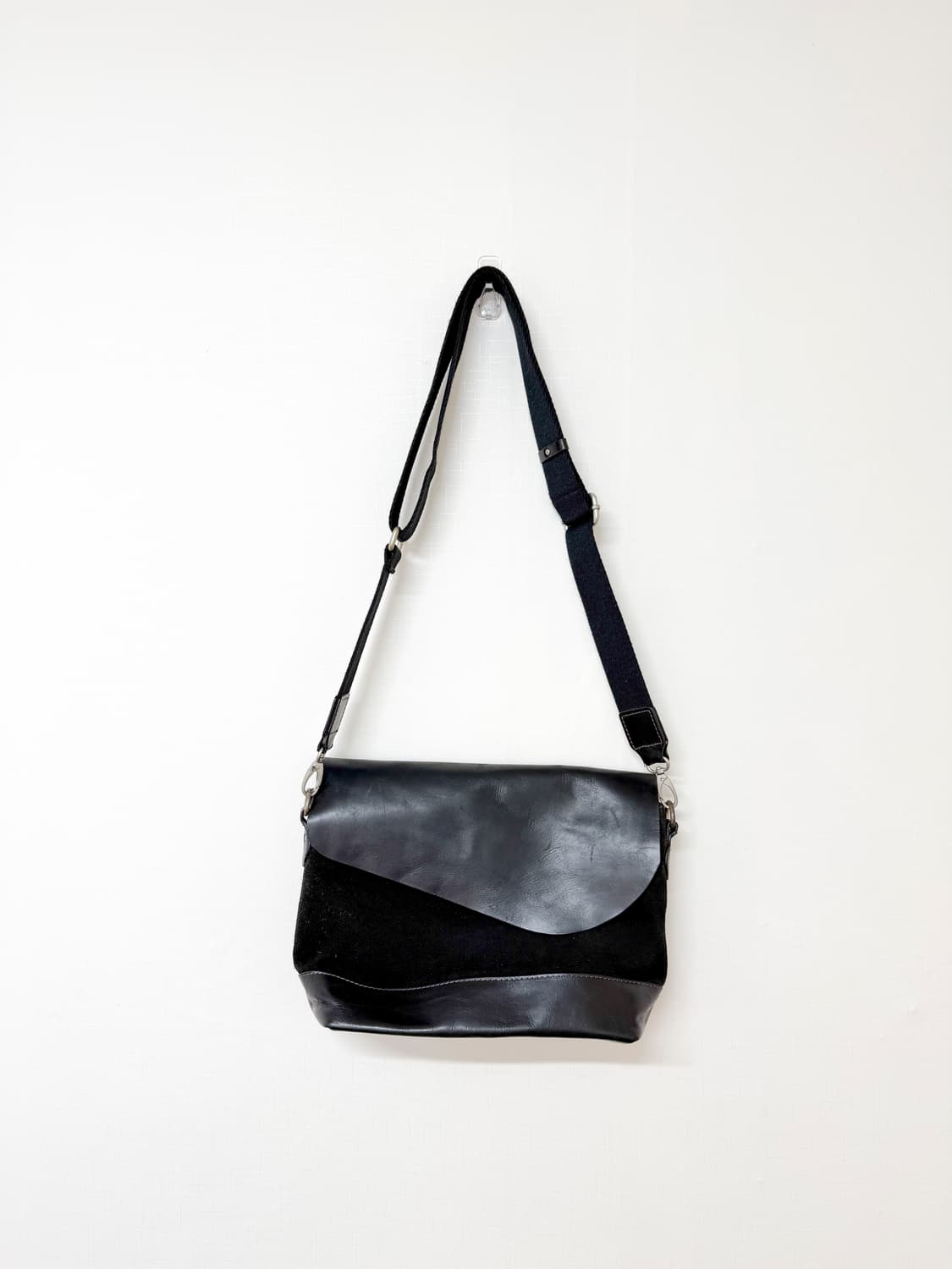 nano universe 통가죽 숄더백 상품이미지9