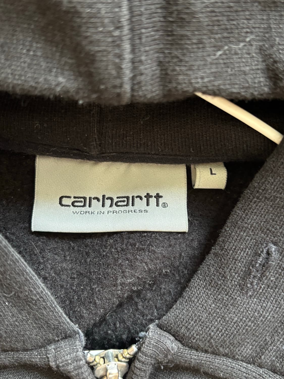 칼하트 하프집업 후디 블랙 상품이미지3