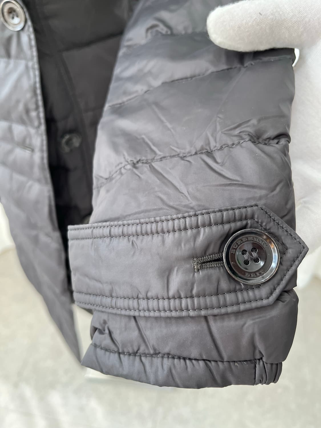 버버리 브릿 여성 패딩 코트 블랙 XS 상품이미지5