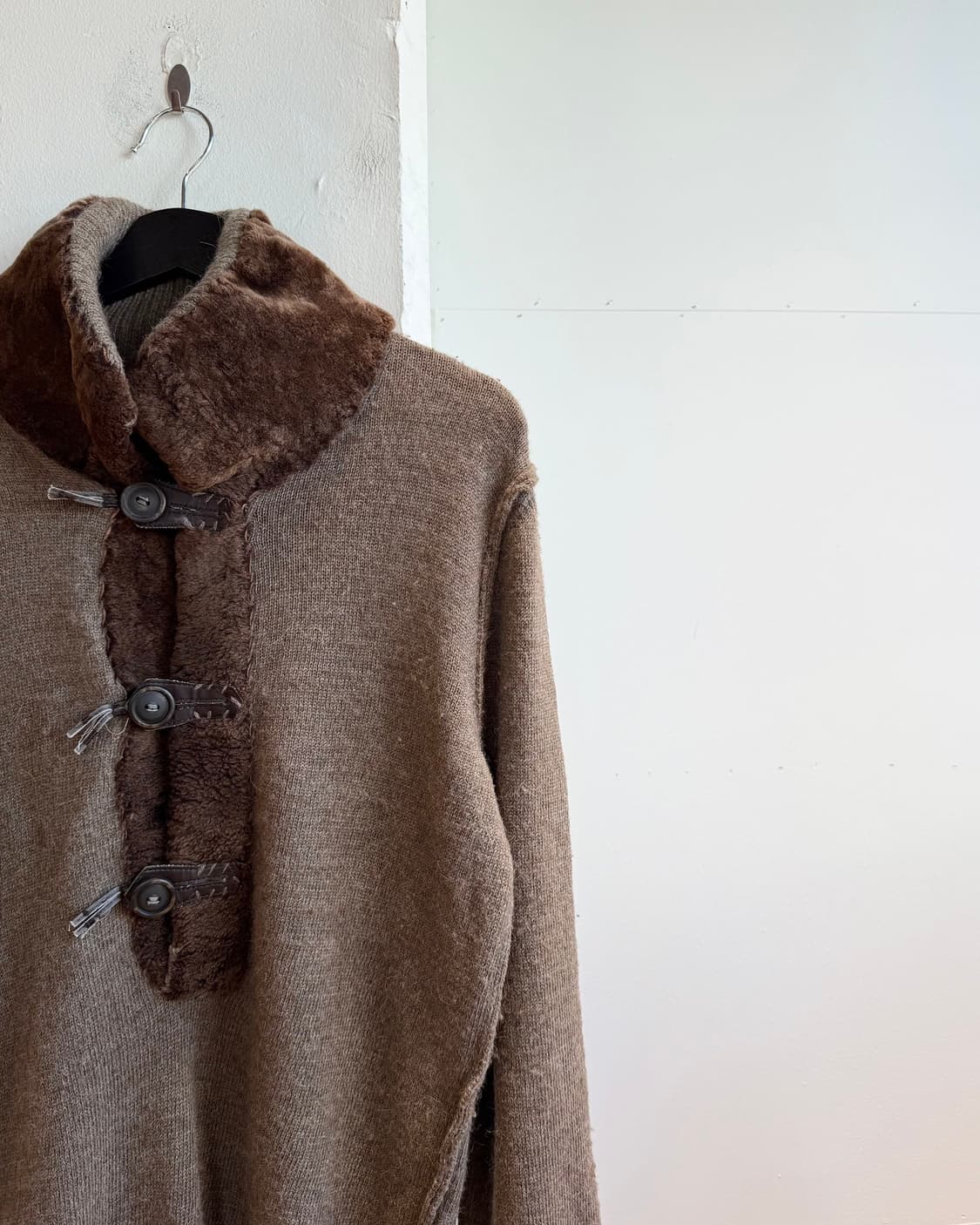 돌체앤가바나 브라운 하프버튼 램스킴 울 니트  상품이미지5