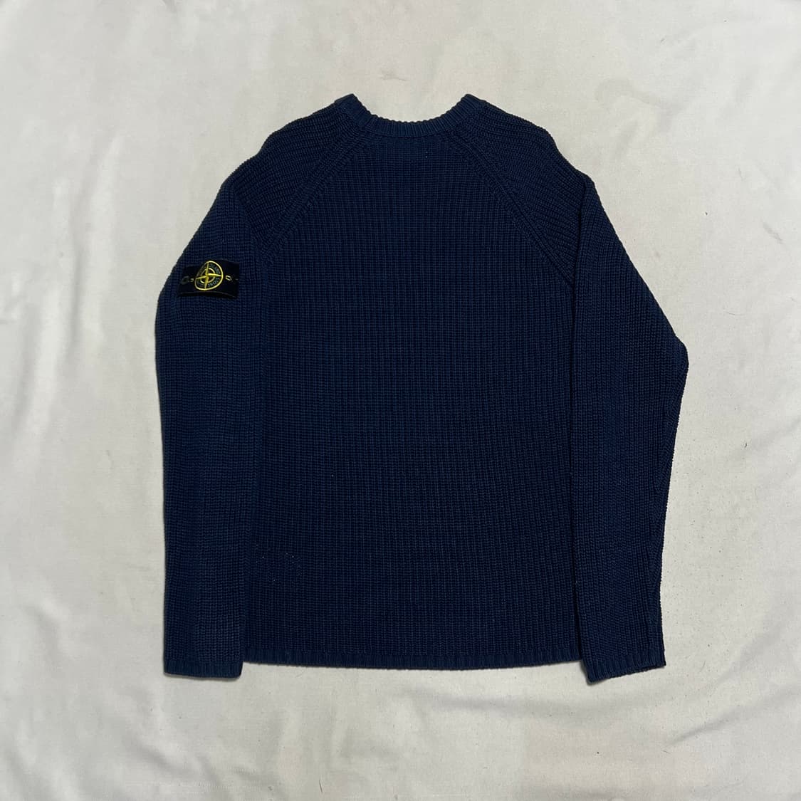 L 스톤아일랜드 와펜 패치 네이비 크루넥 니트 상품이미지3