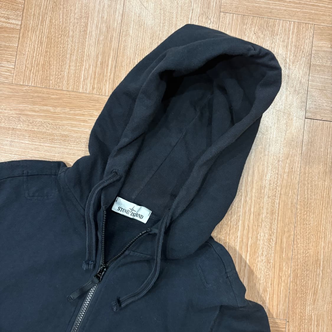 스톤아일랜드 포켓 잠금 블랙 후디 집업자켓 상품이미지2
