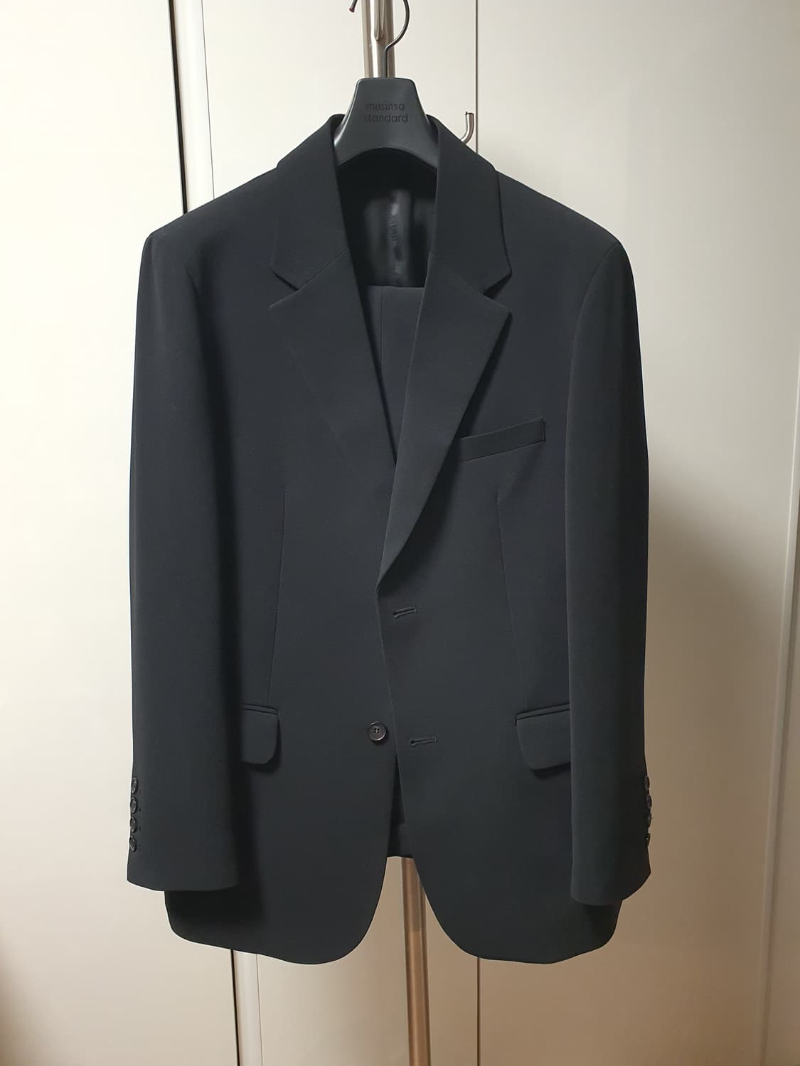 레가시 블랙 캐주얼 수트 셋업 상품이미지1