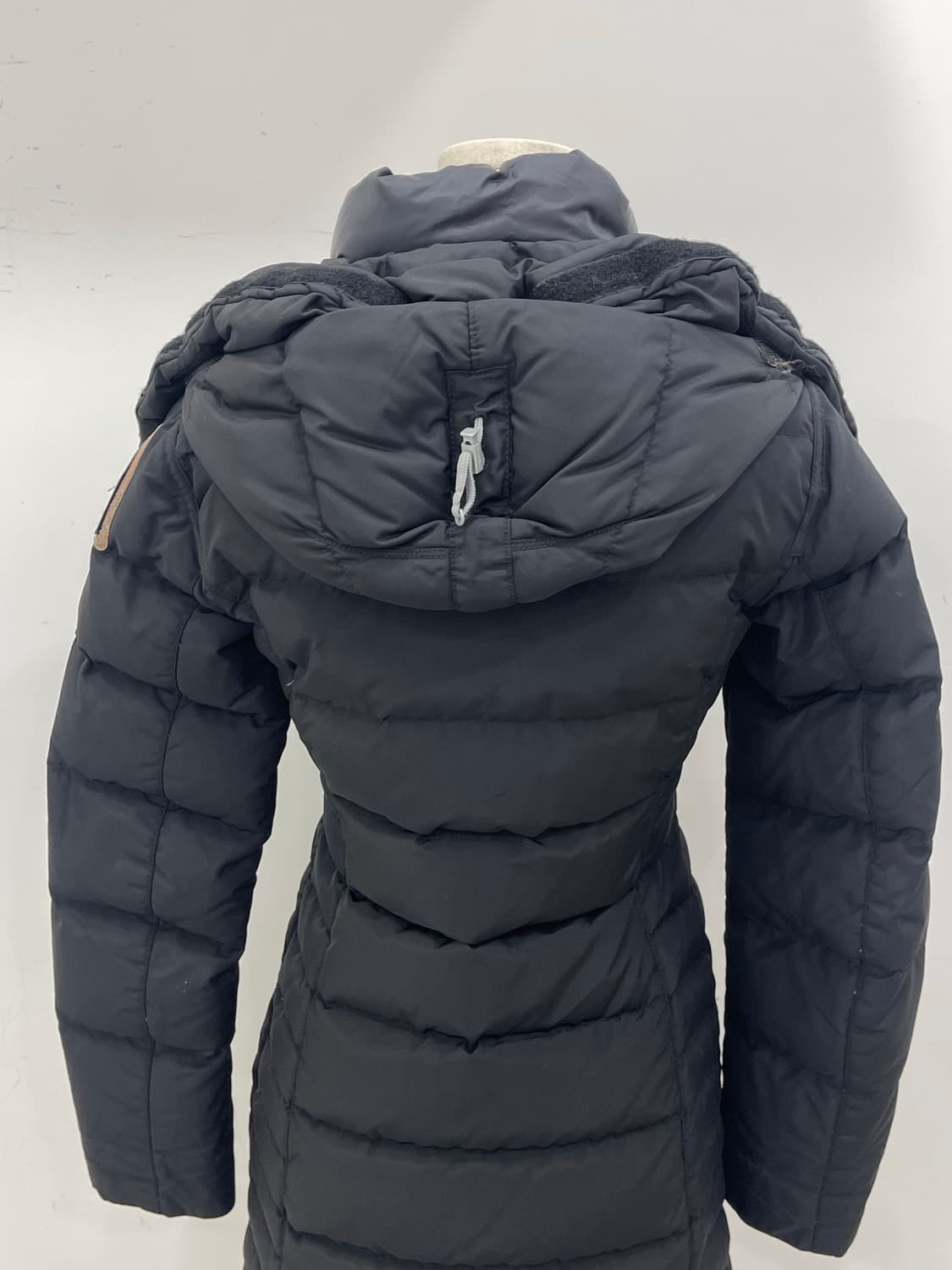 파라점퍼스 다운 패딩 (한국명품감정서 동봉) 상품이미지4