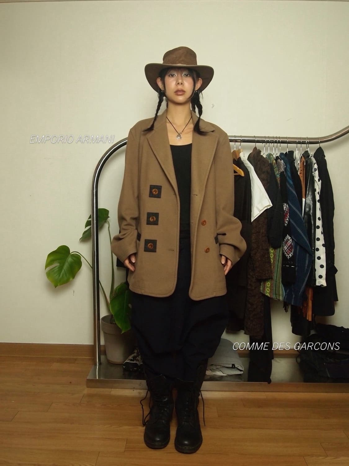 엠포리오 아르마니 스웨이드 버튼 자켓 상품이미지1