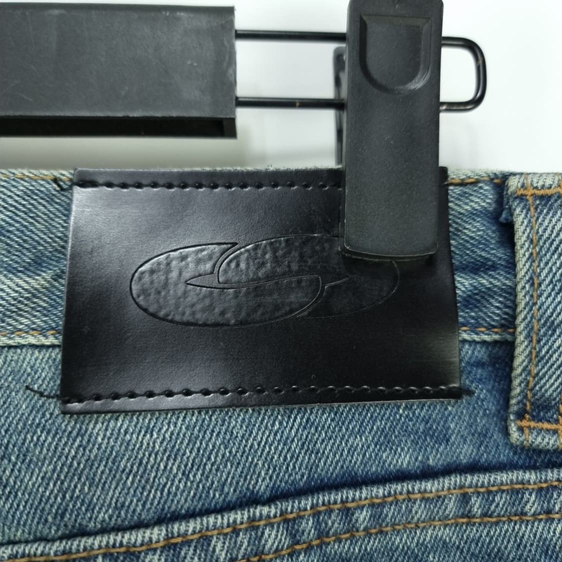 [엘이이와이](새상품) 멀티 포켓 카고 부츠컷 데님 팬츠 M18994 상품이미지7