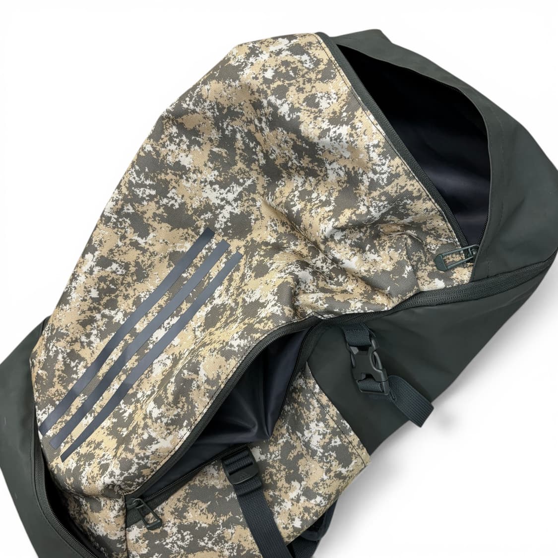 2020 아디다스 EPS 백팩 40L 상품이미지8