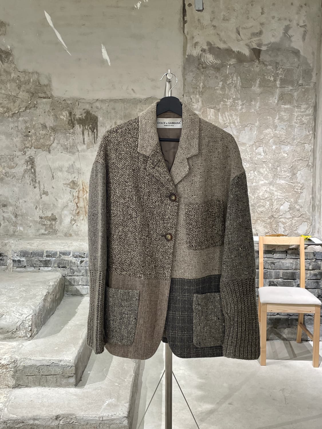 돌체 앤 가바나 패치워크 헤링본 울 숏 코트 상품이미지1