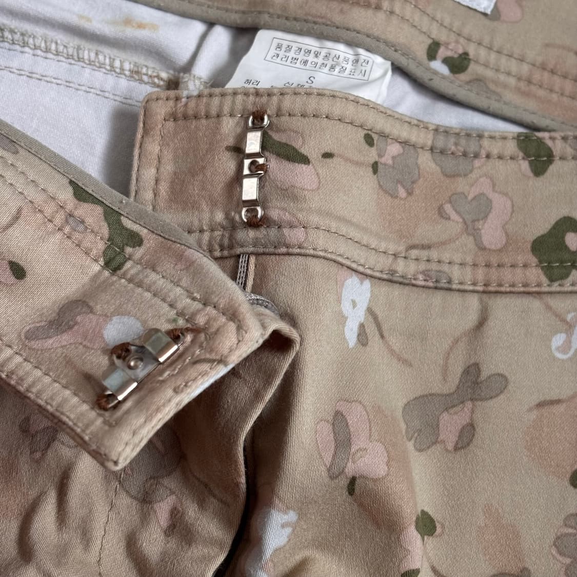 질스튜어트 캐주얼 팬츠 S 26 패턴 스판 슬림 실루엣 바지 상품이미지6