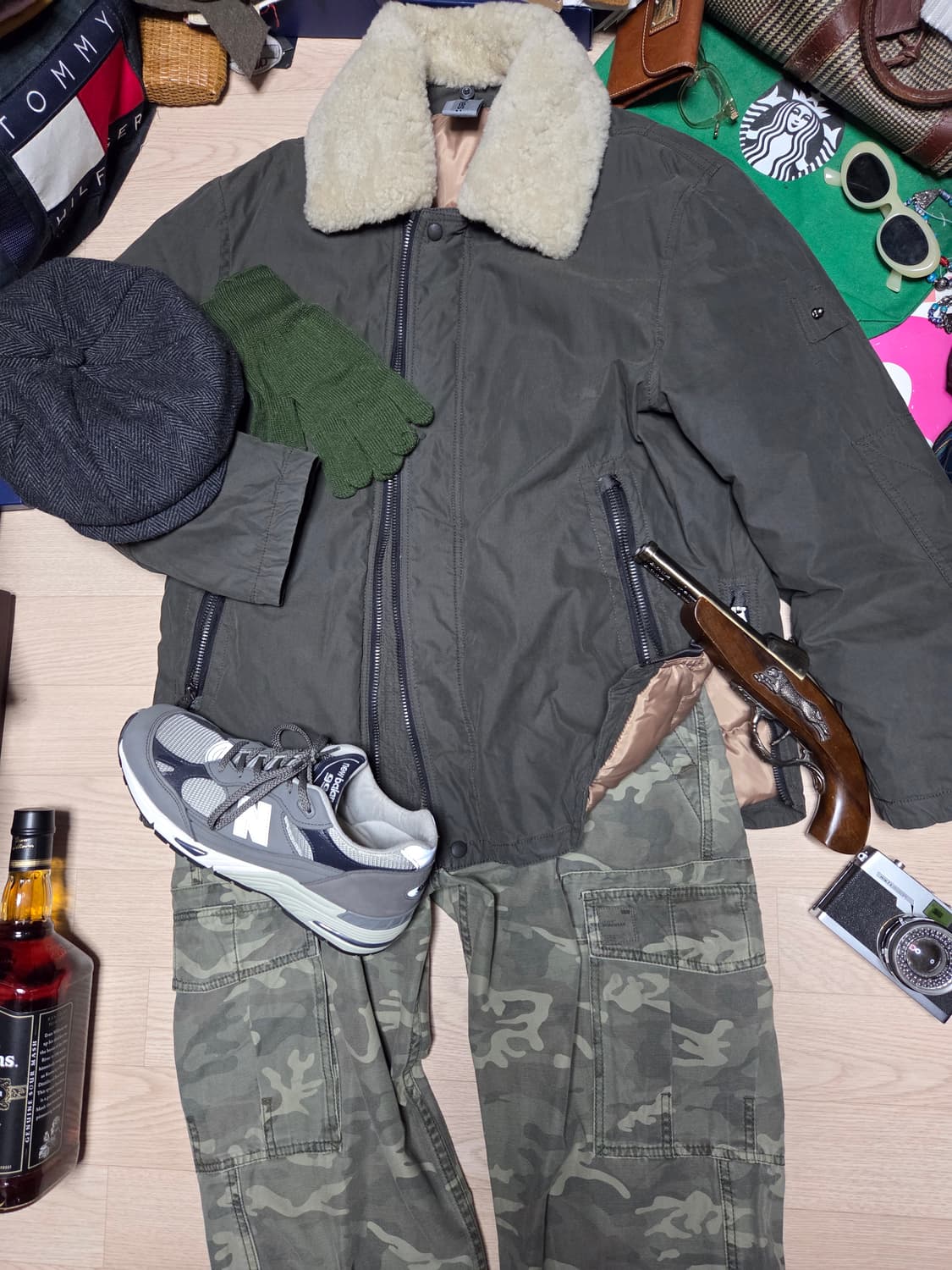 시리즈 퍼 구스다운 자켓 라파 105
 천연양모 퍼 상품이미지2