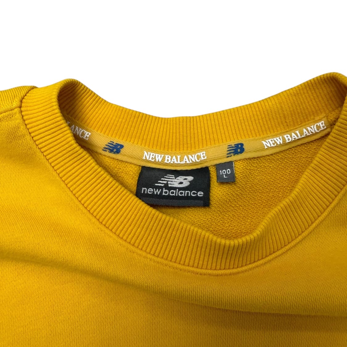 뉴발란스 맨투맨 상품이미지2