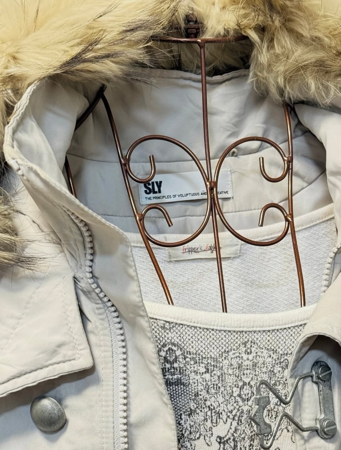 SLY Soft White Fur Layered Set 상품이미지3