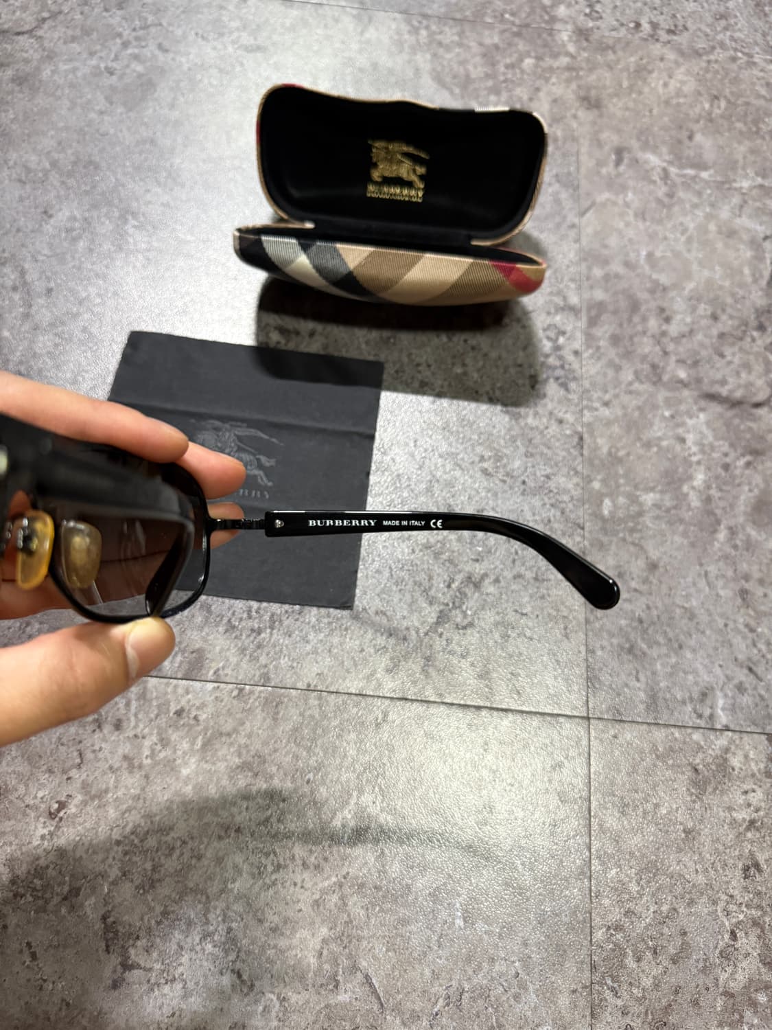 버버리 선글라스 풀박스 상품이미지4