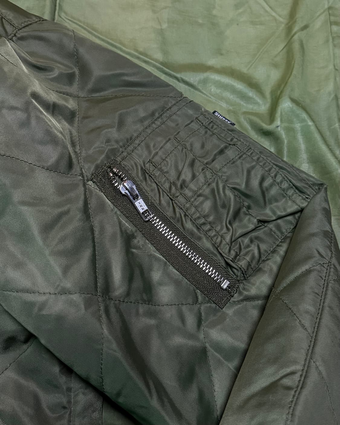 스투시 다이아몬드 퀼팅 MA-1 자켓 S 상품이미지3