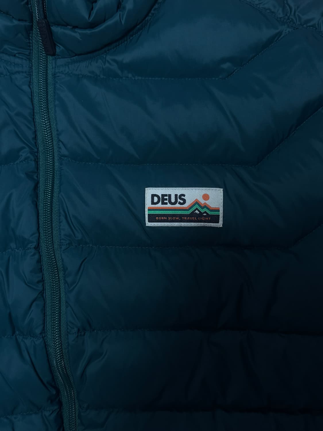 데우스 경량패딩 상품이미지2