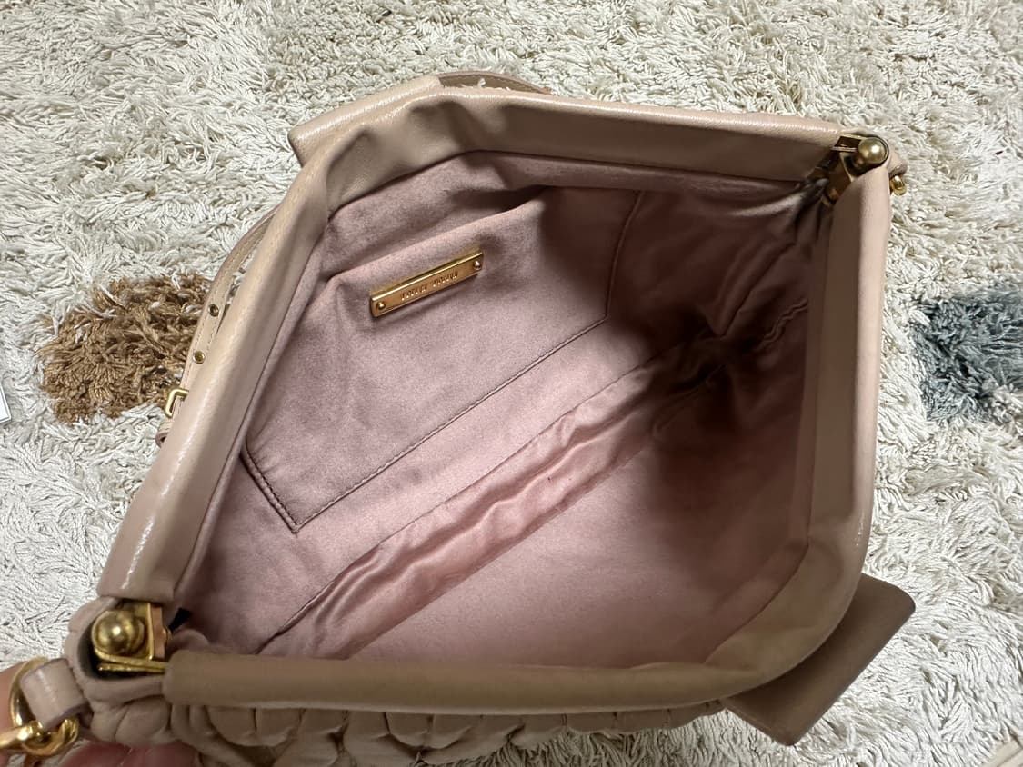 미우미우 마테라쎄 핸드백  상품이미지3