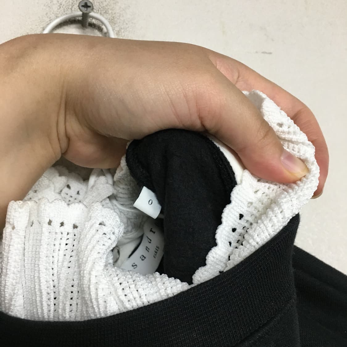 SANDRO 산드로 러플 레터링 맨투맨 0 상품이미지5