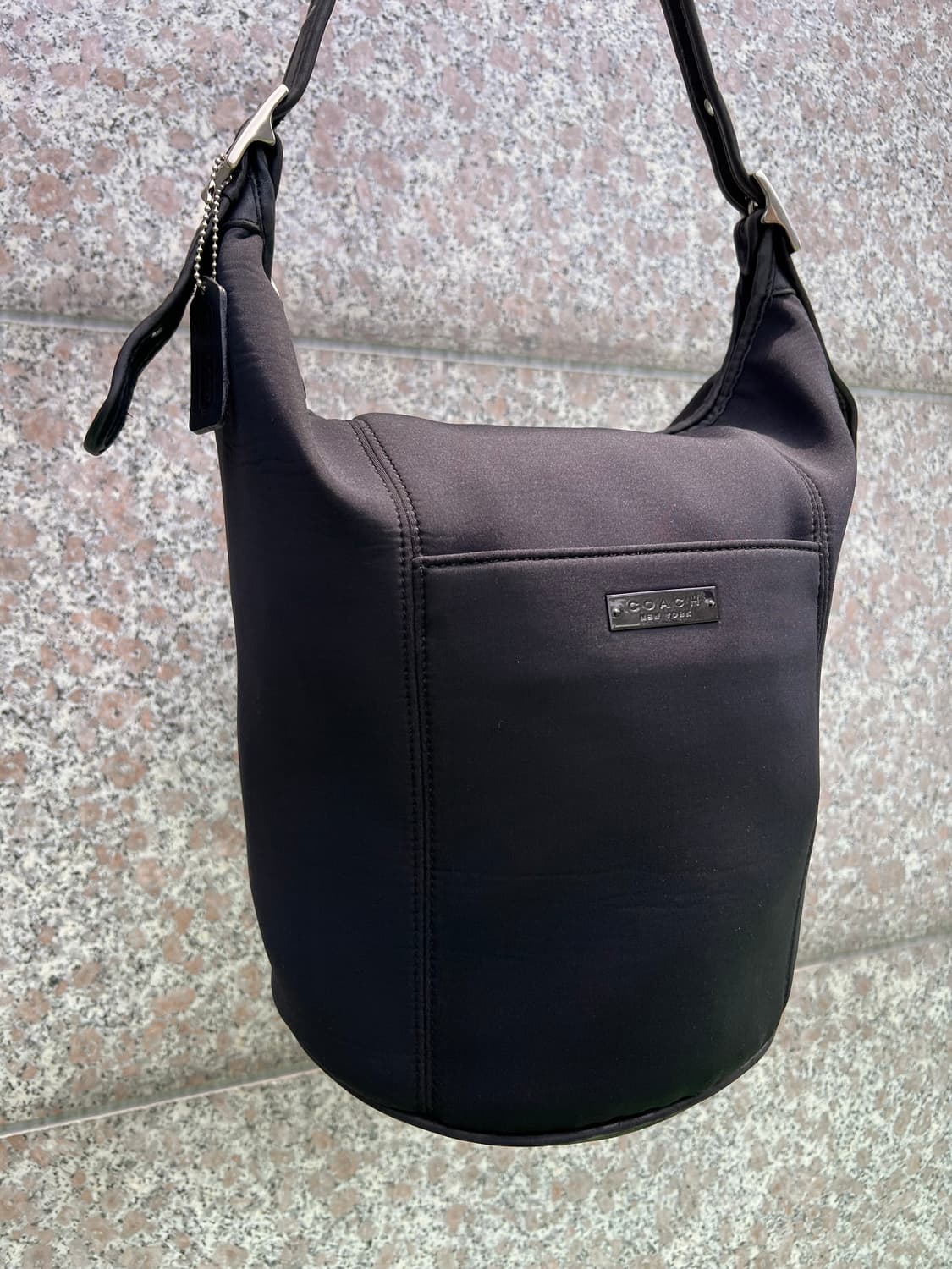 Coach 올드코치 버킷백 L neoprene  상품이미지1