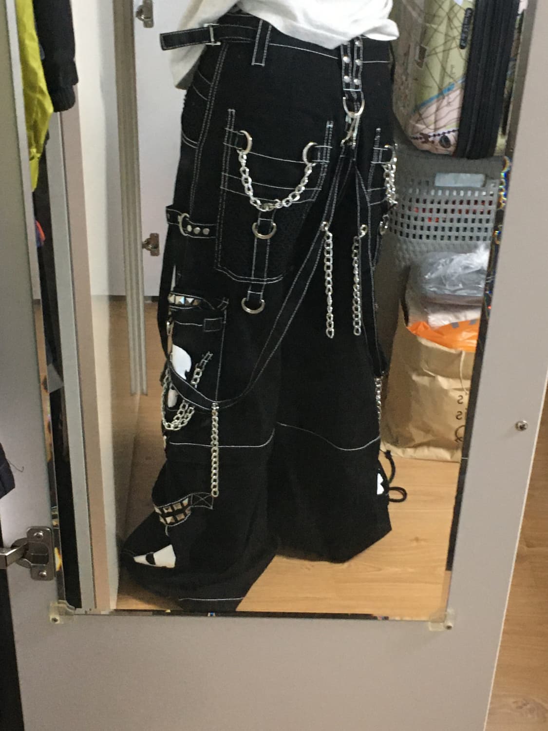 TRIPP NYC 유틸리티 스트랩 카고팬츠 / 테크웨어 상품이미지4