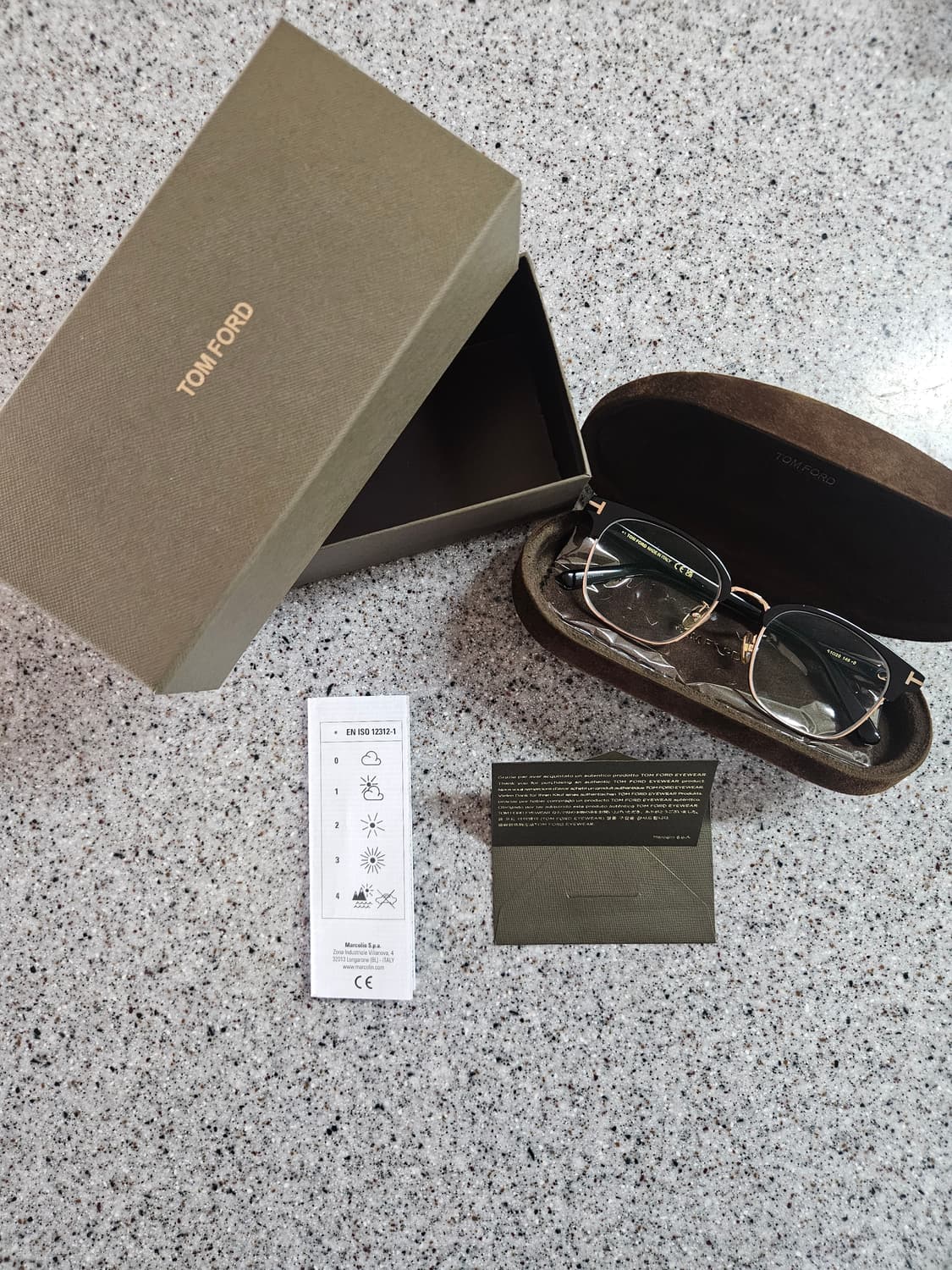 톰포드 TF6001-K-B 001 (51사이즈) 상품이미지1