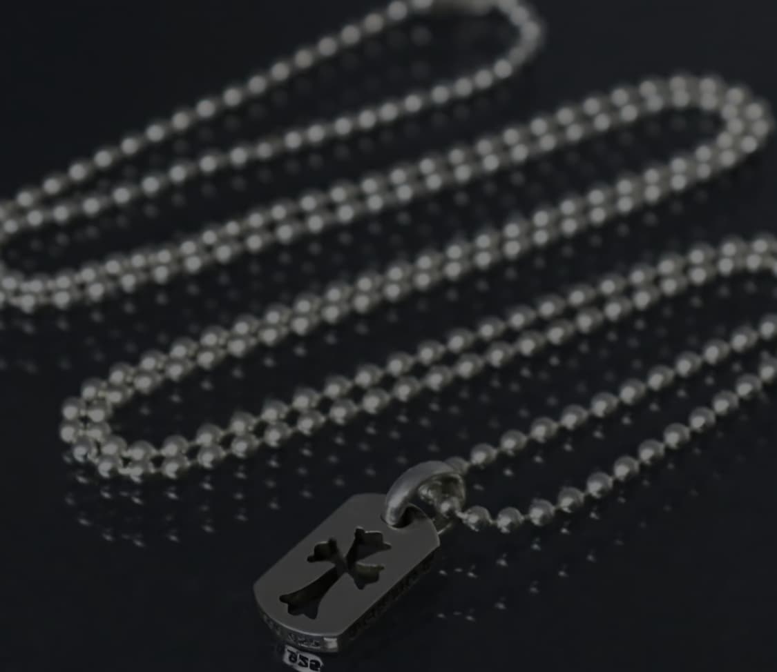 크롬하츠 목걸이 타이니 컷 아웃 CH 크로스 플러스 도그 태그 볼 체인 상품이미지3