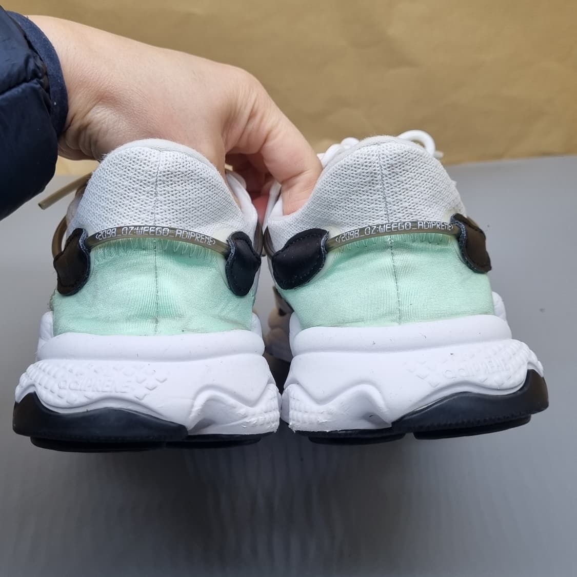 아디다스 오즈위고 민트 운동화245  상품이미지4