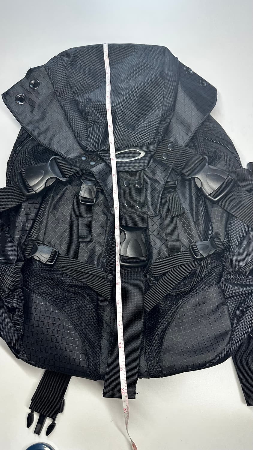 오클리 블랙 백팩 가방 상품이미지4