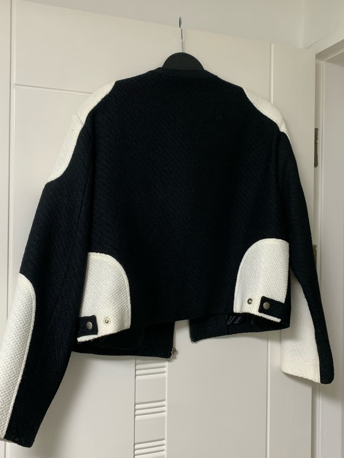 톰걸 코코트위드 배색 크롭자켓 상품이미지3