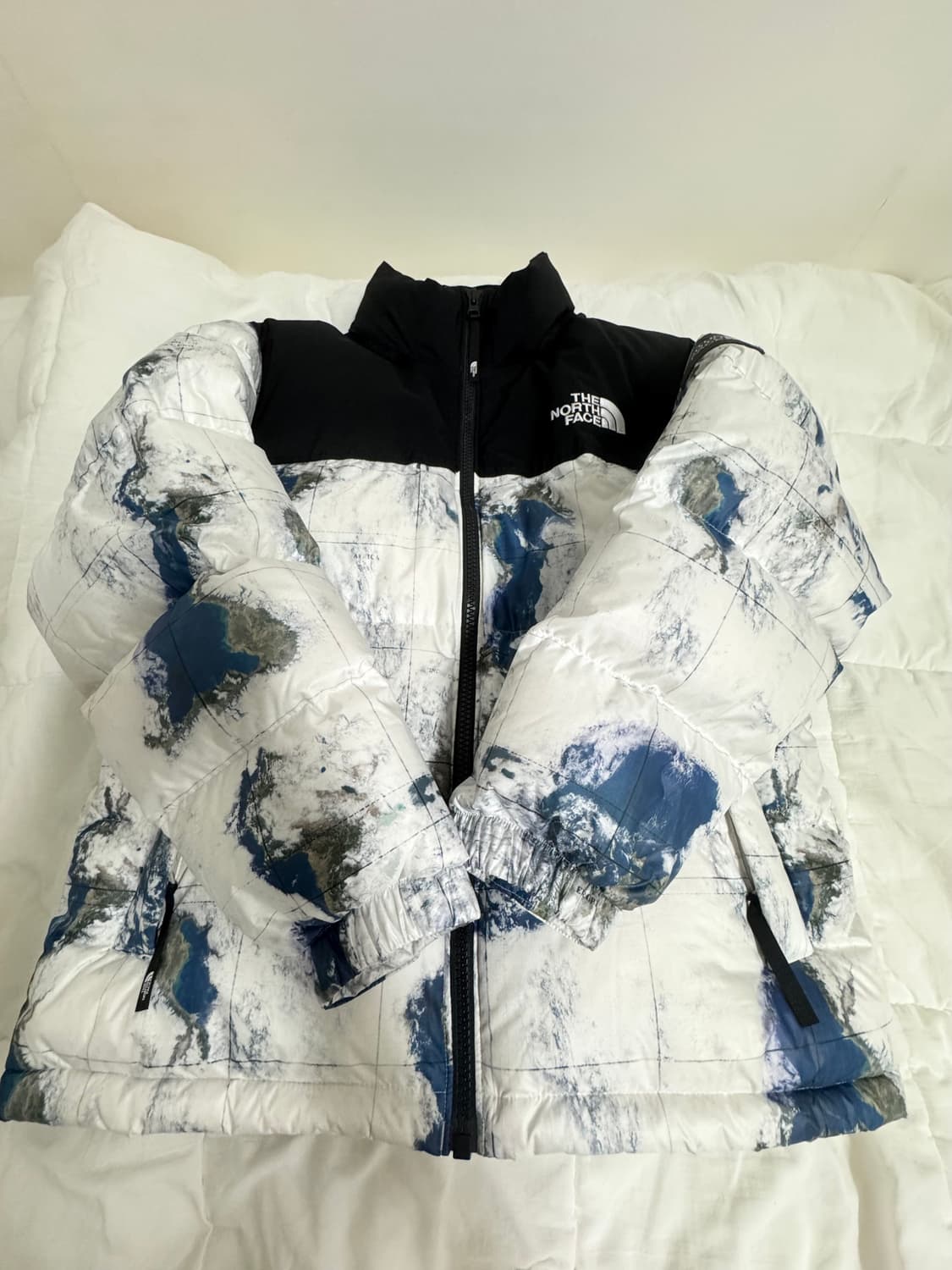 노스페이스 화이트라벨 눕시 화이트 샌드 지구패딩 상품이미지5