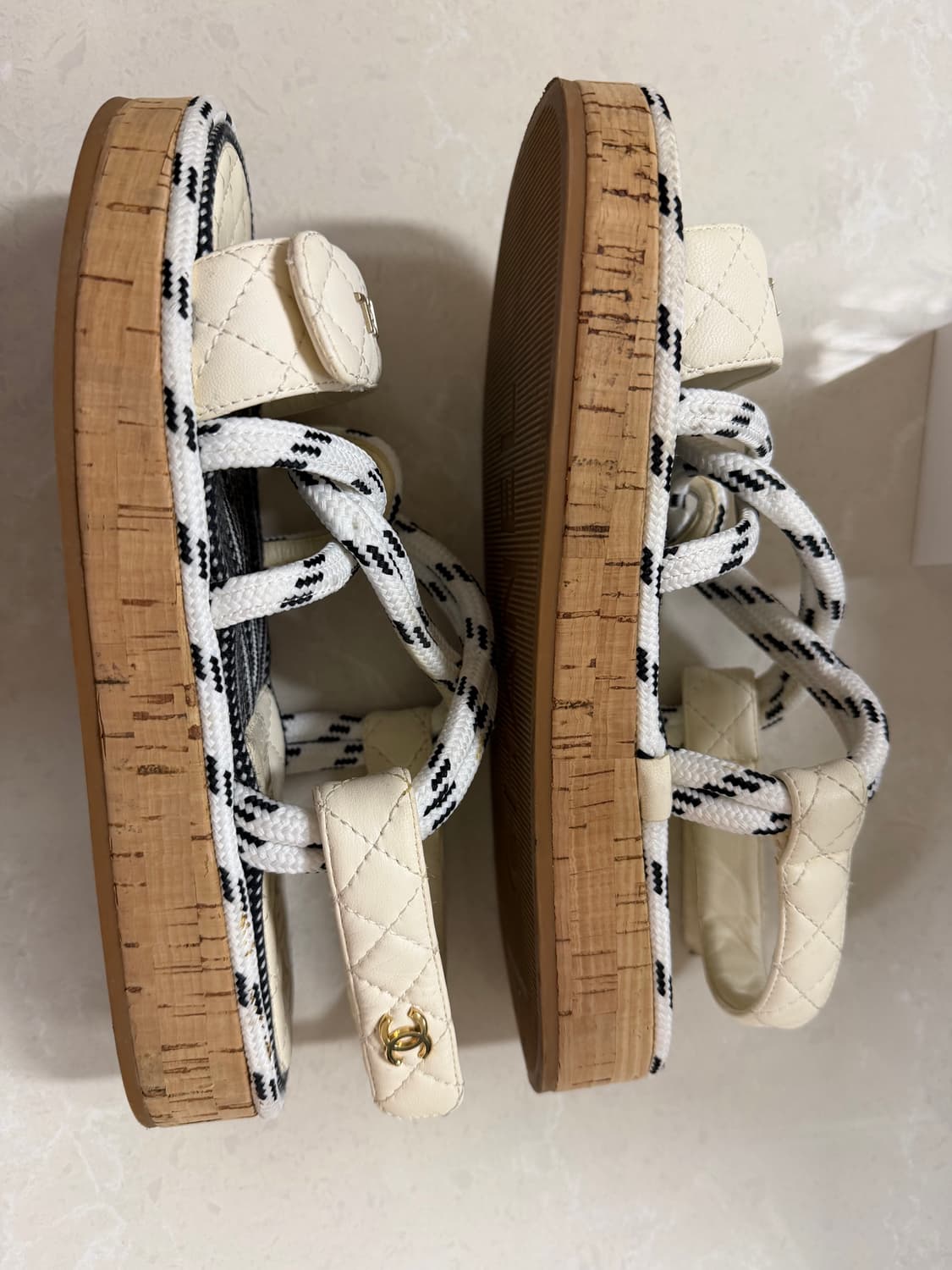 샤넬 로프 벨크로샌들  37 (240) 상품이미지7