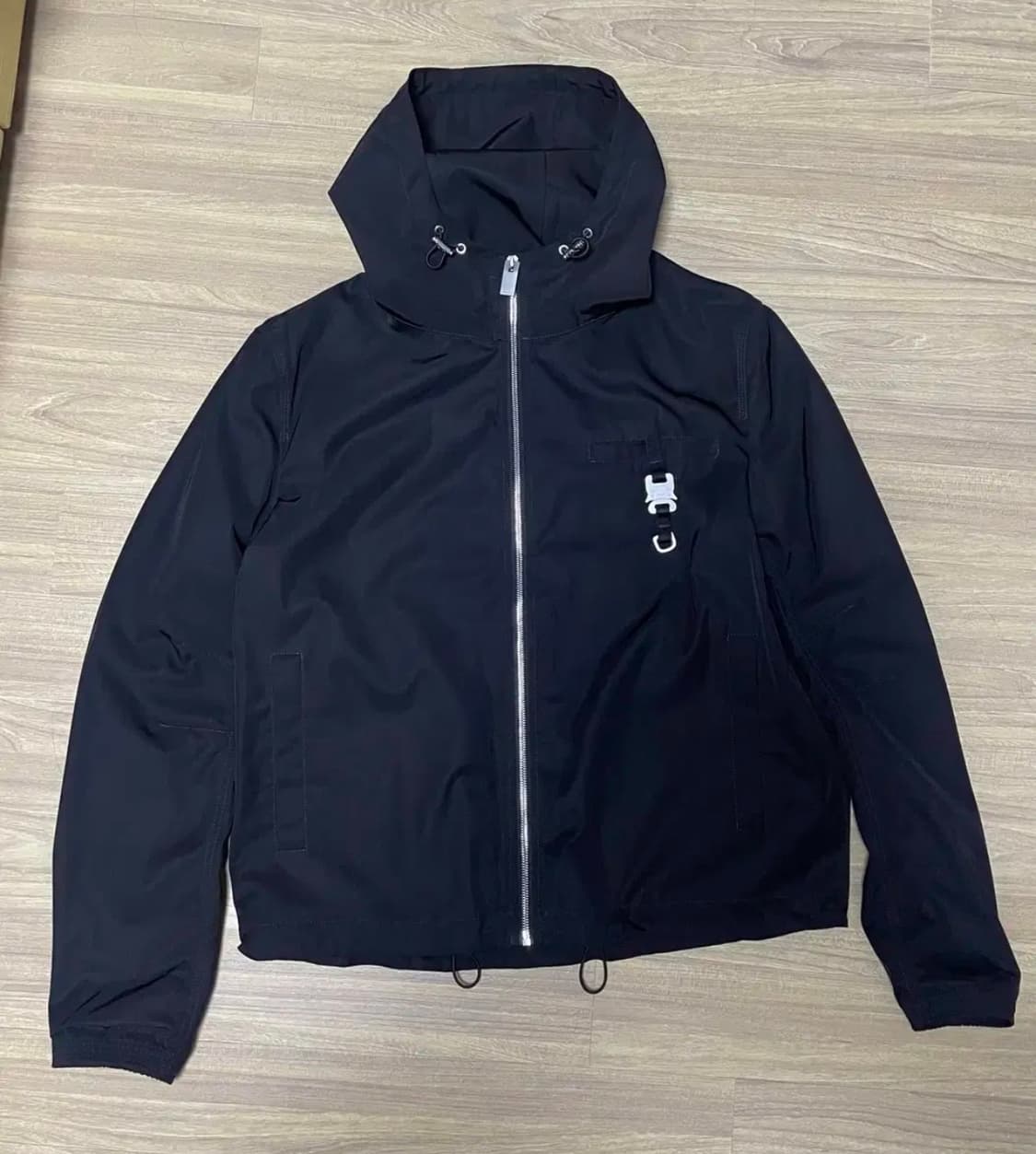 알릭스 버클 윈드브레이커 바람막이 자켓  상품이미지1