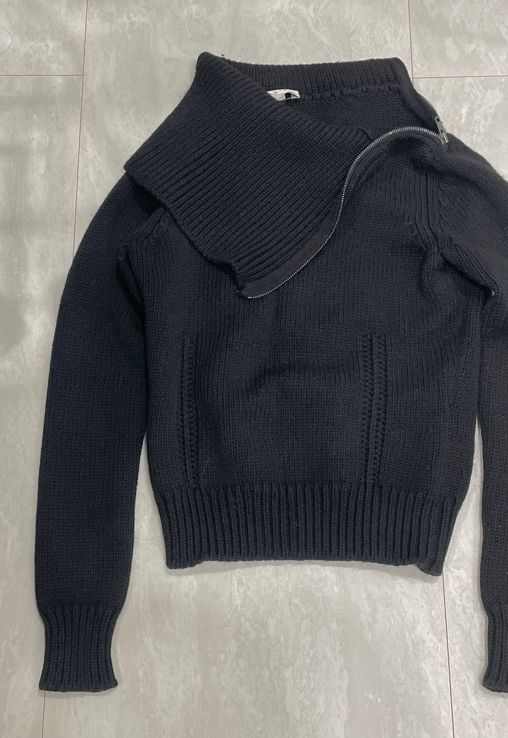 셀린 릭오웬스맛 사선 드레이프 반집업 상품이미지2