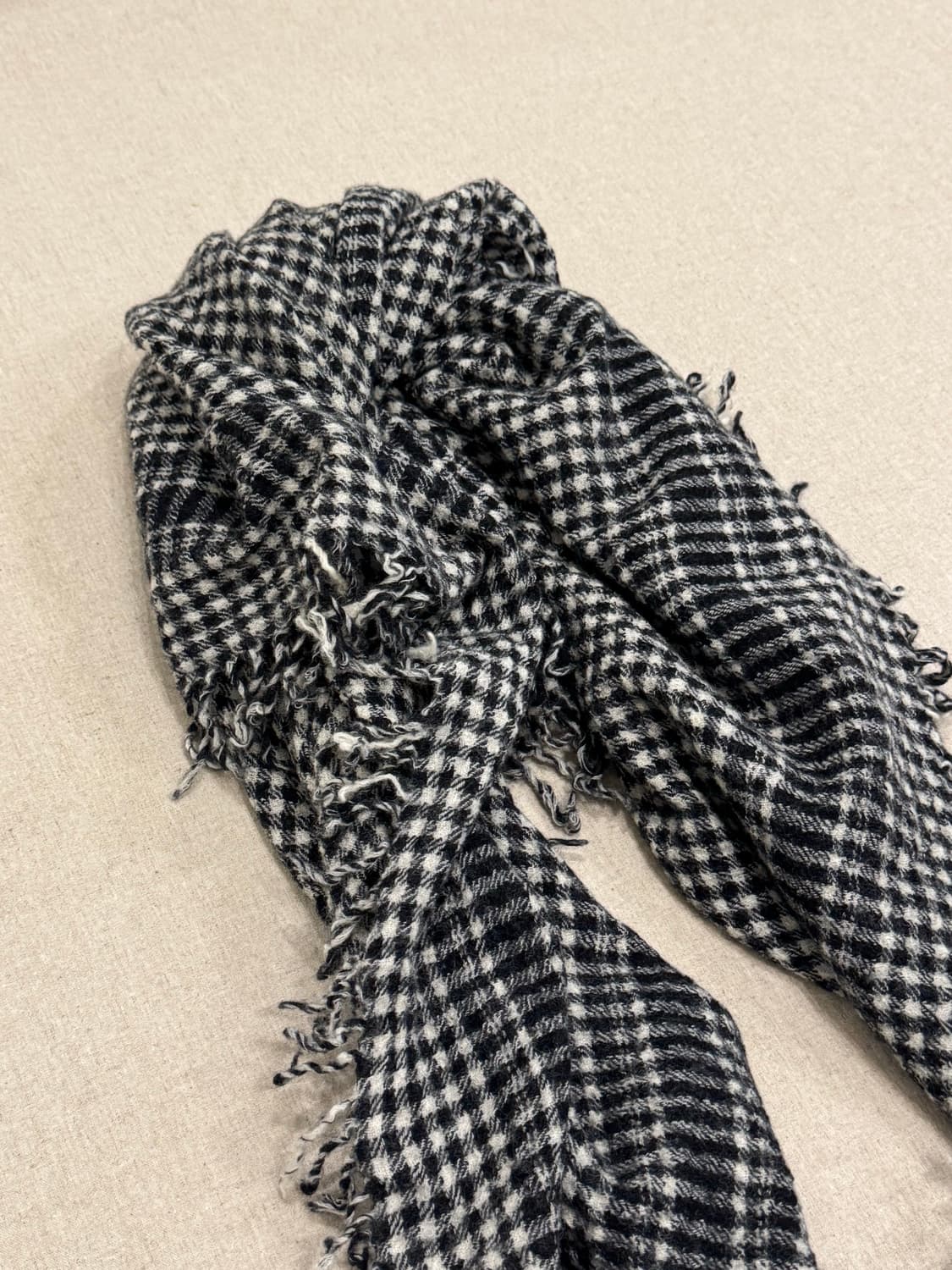 솔로이스트 15aw 체크 울 머플러 상품이미지2