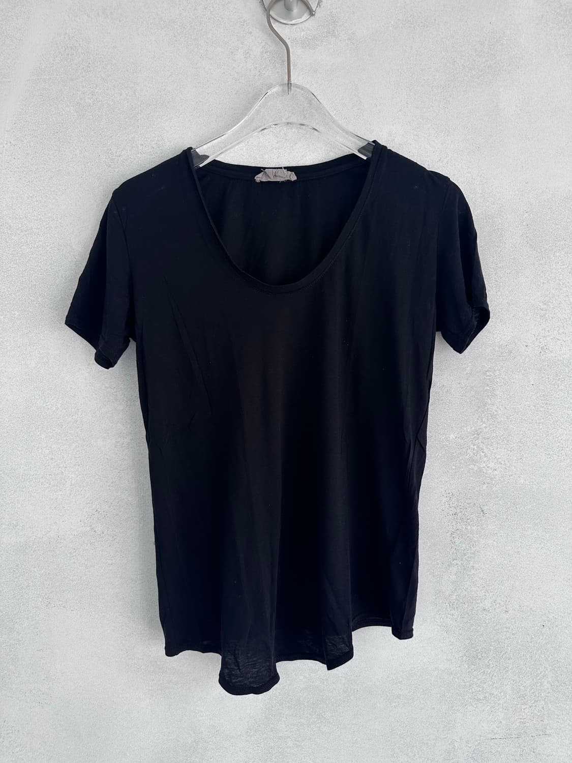 Helmut Lang V-Neck T-shirt 상품이미지1