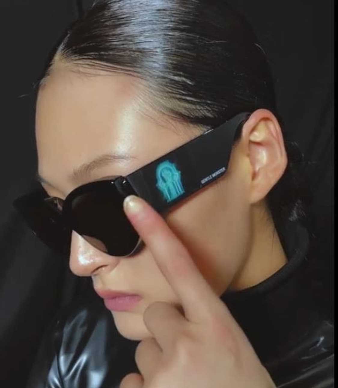 젠틀몬스터 몽클레어 스와이프 LCD 선글라스 상품이미지1