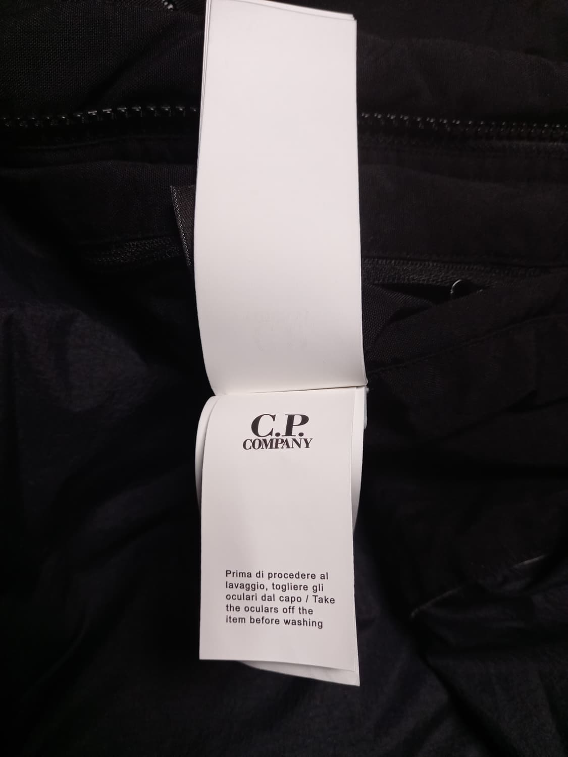 C.P컴퍼니 렌즈 다운 패딩점퍼   105 상품이미지7