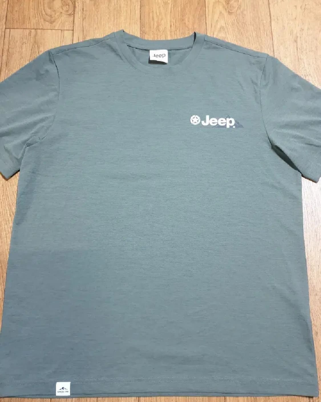 JEEP 반팔티 110 사이즈입니다 상품이미지1