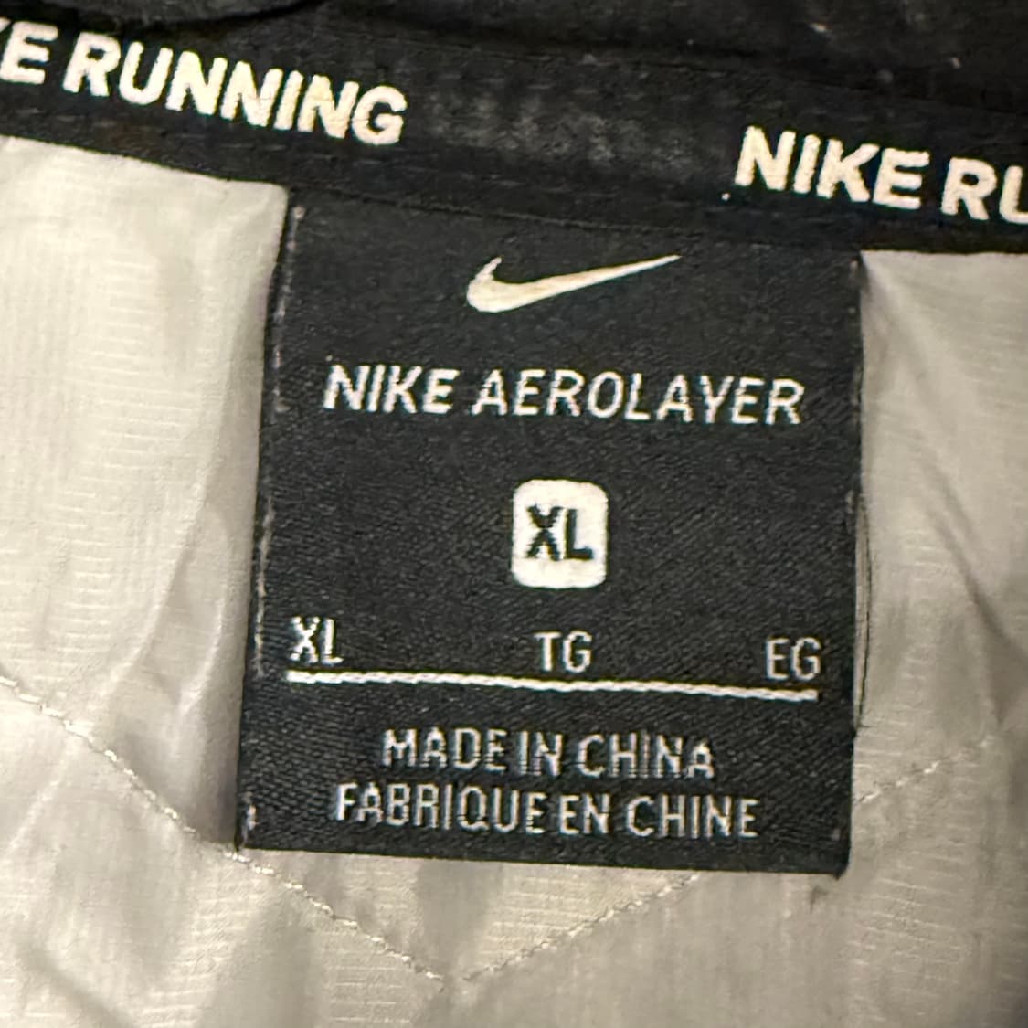 [정품/xl,105] 나이키 러닝 에어로레이어 베스트 b8 상품이미지5