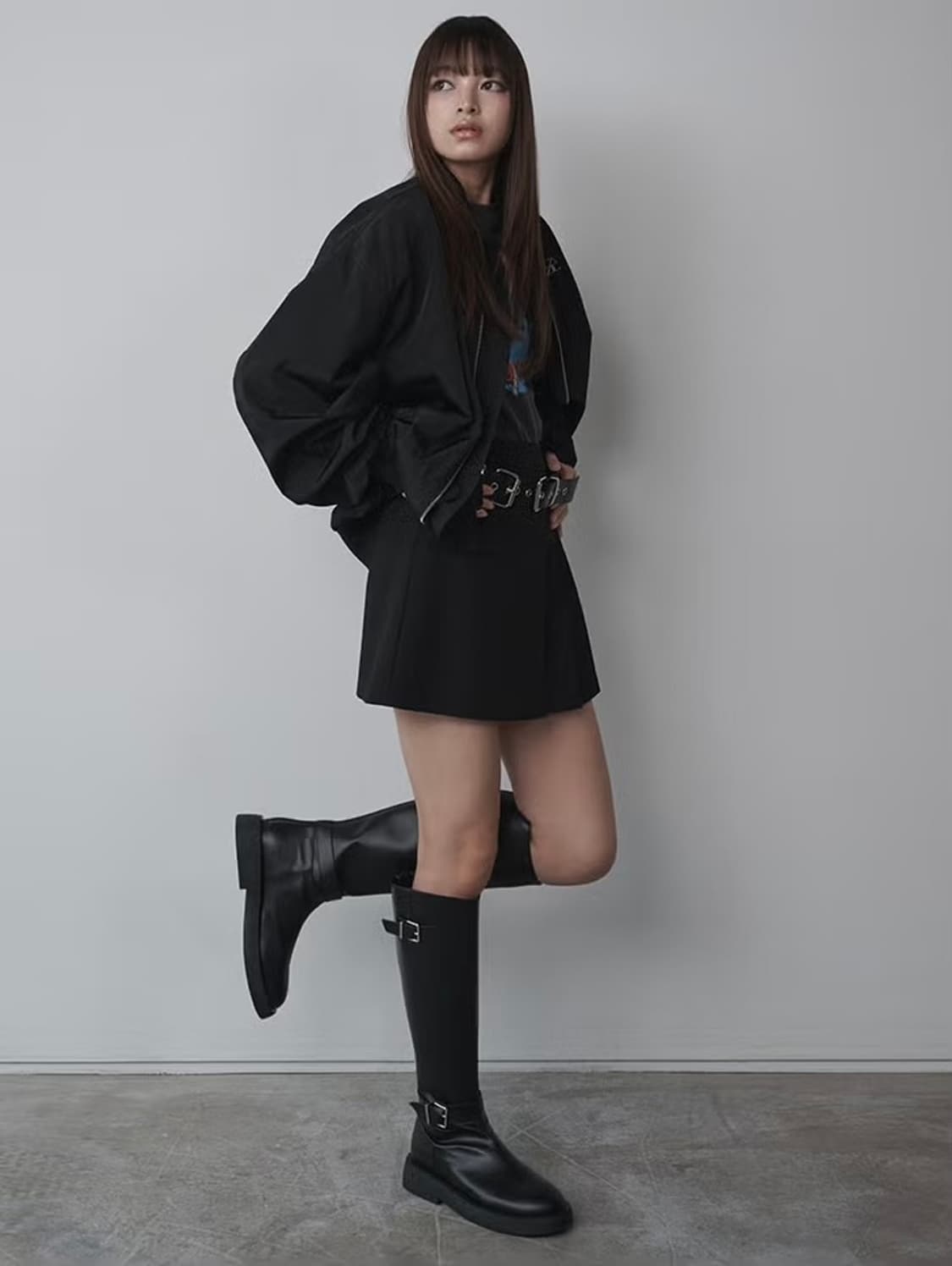 솔트앤초콜릿 이주빈 착용 라운드 토 라이더 버클 롱 부츠 235 상품이미지3