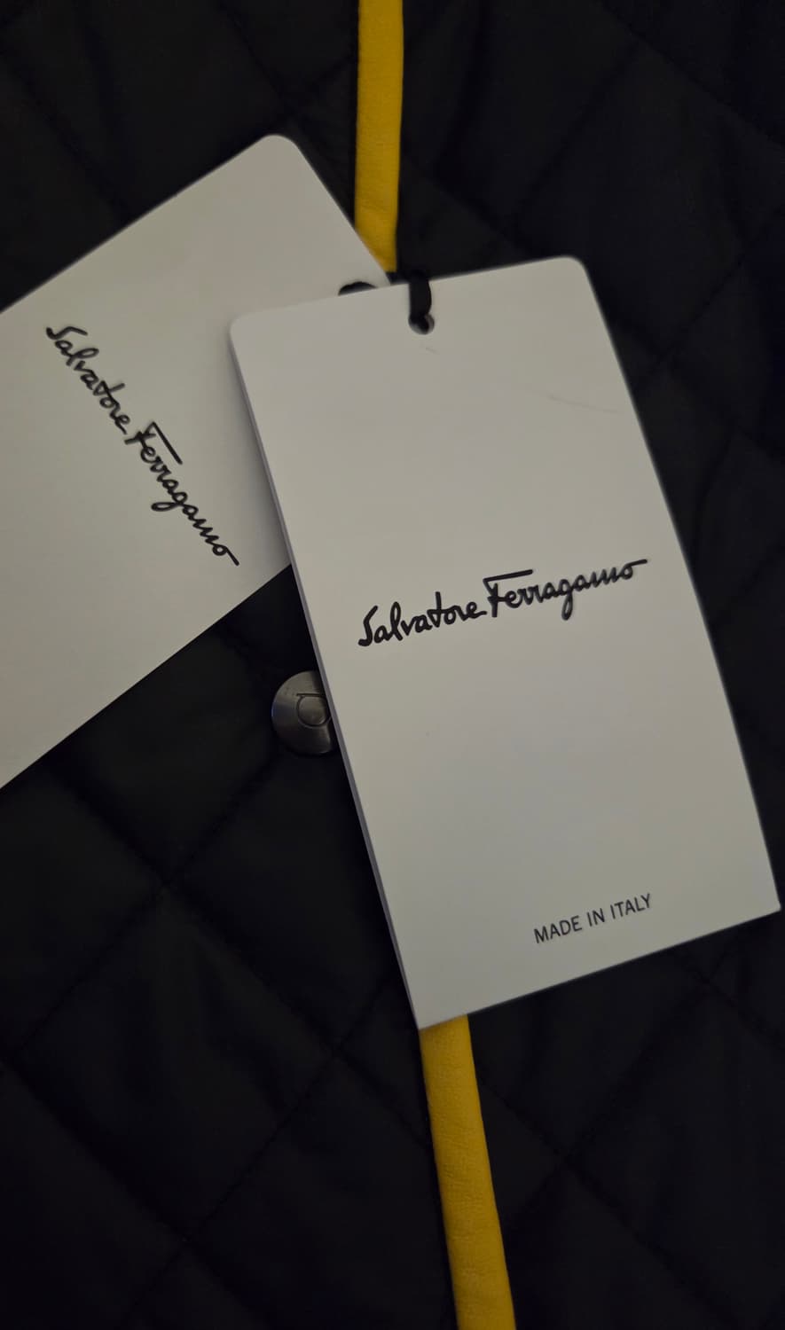 새상품 ㅡ 페라가모 간치니 리버서블 경량패딩 상품이미지5