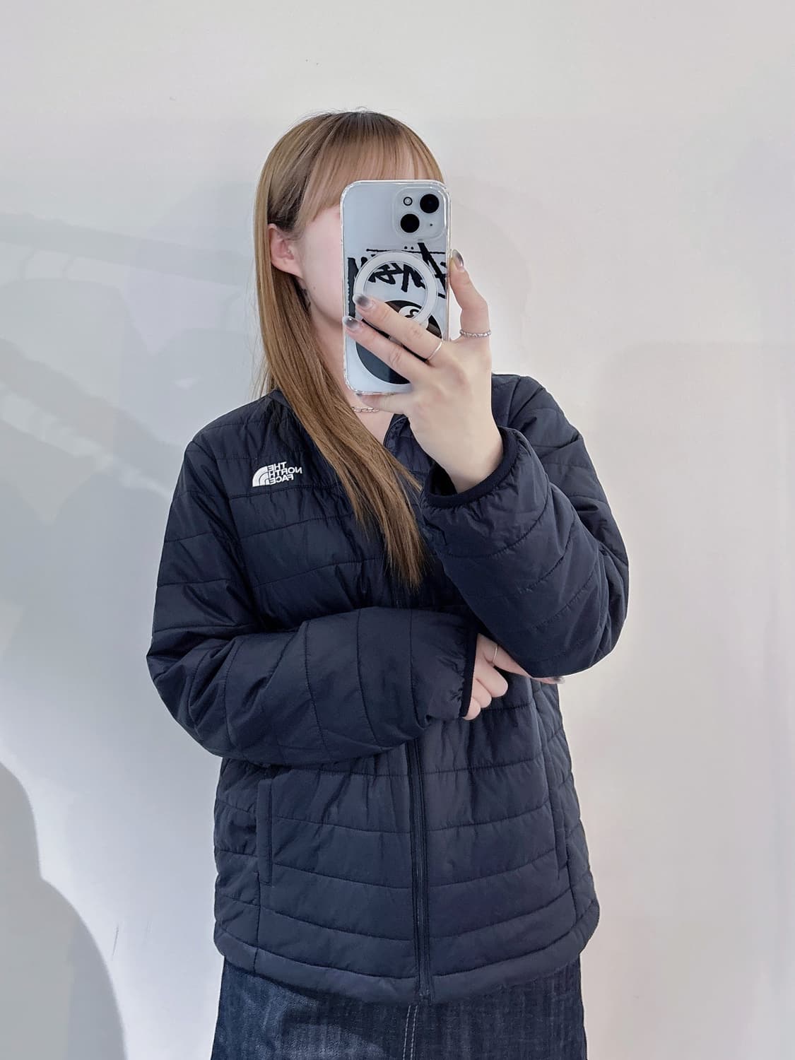 노스페이스 블랙 경량패딩 상품이미지2