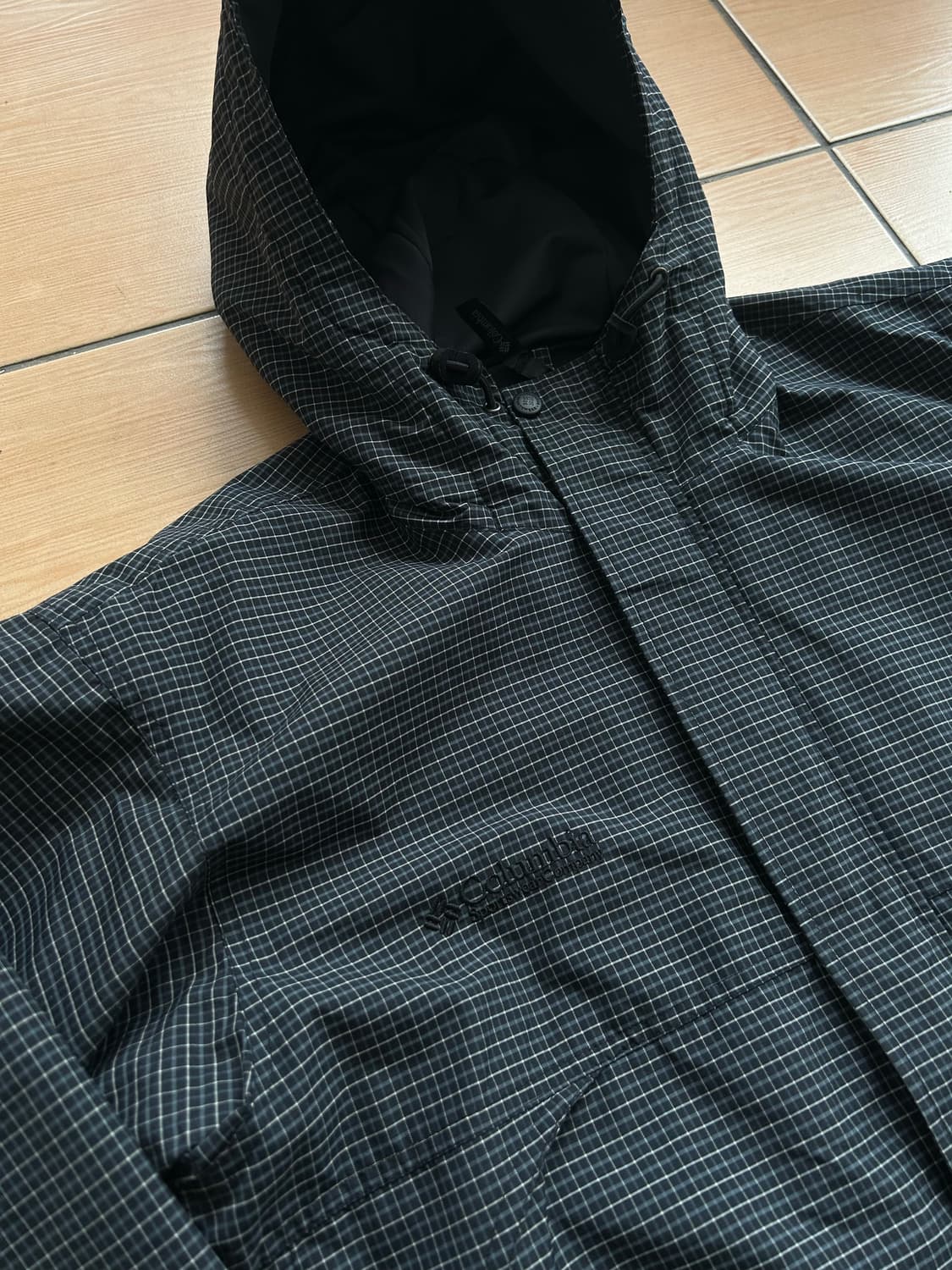 콜롬비아 체크 바람막이 상품이미지2