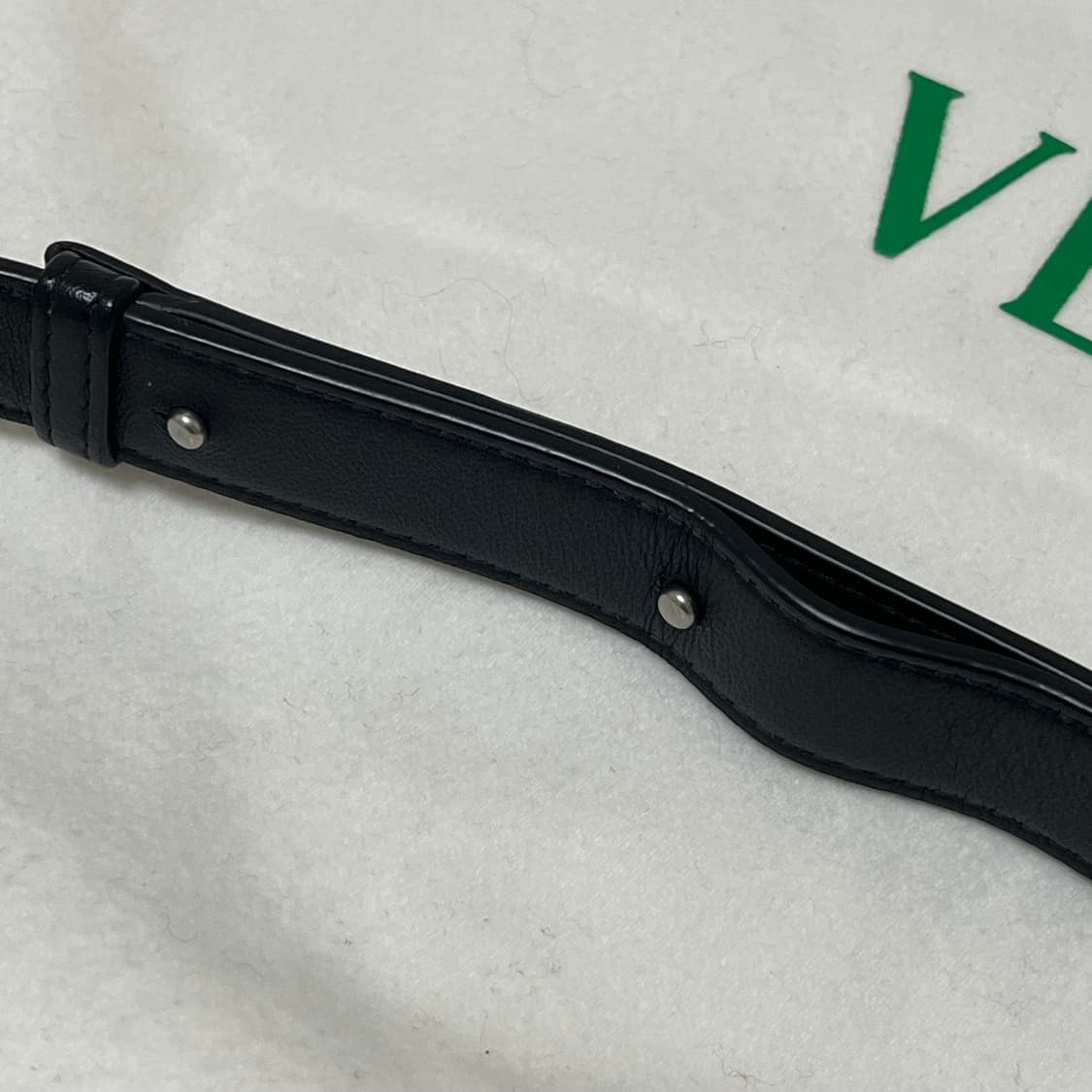 보테가베네타 카세트백 블랙 3/17까지 판매 상품이미지6