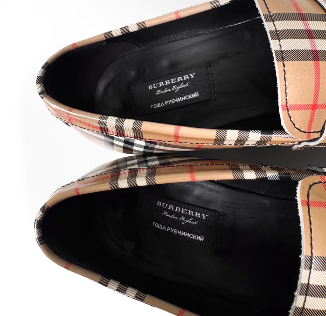 [40] 고샤 루브친스키 x 버버리 남성 아카이브 체크 플랫 로퍼 베이지 상품이미지9