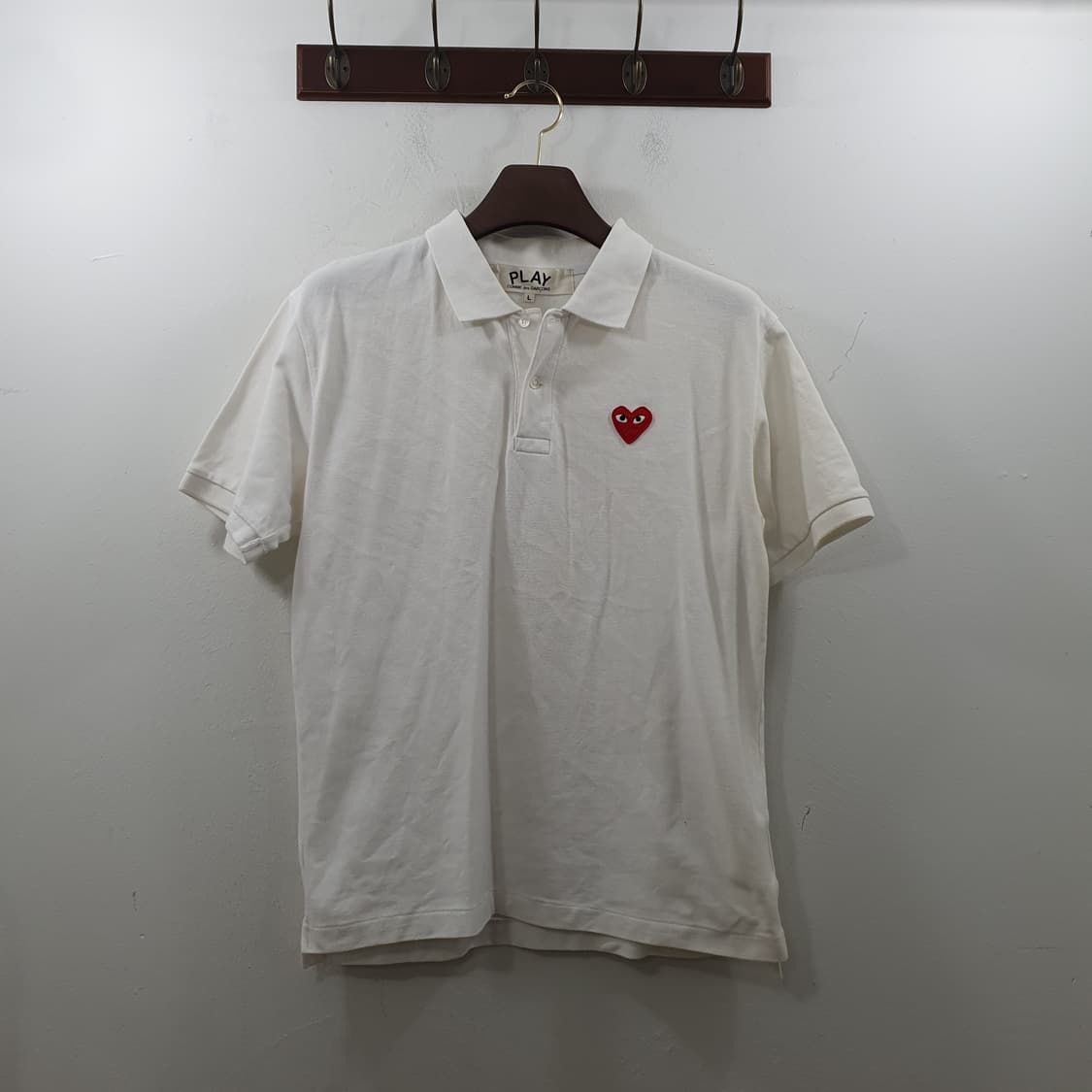 L 꼼데가르송 남성 레드와펜 폴로 데일리 반팔티셔츠 상품이미지1