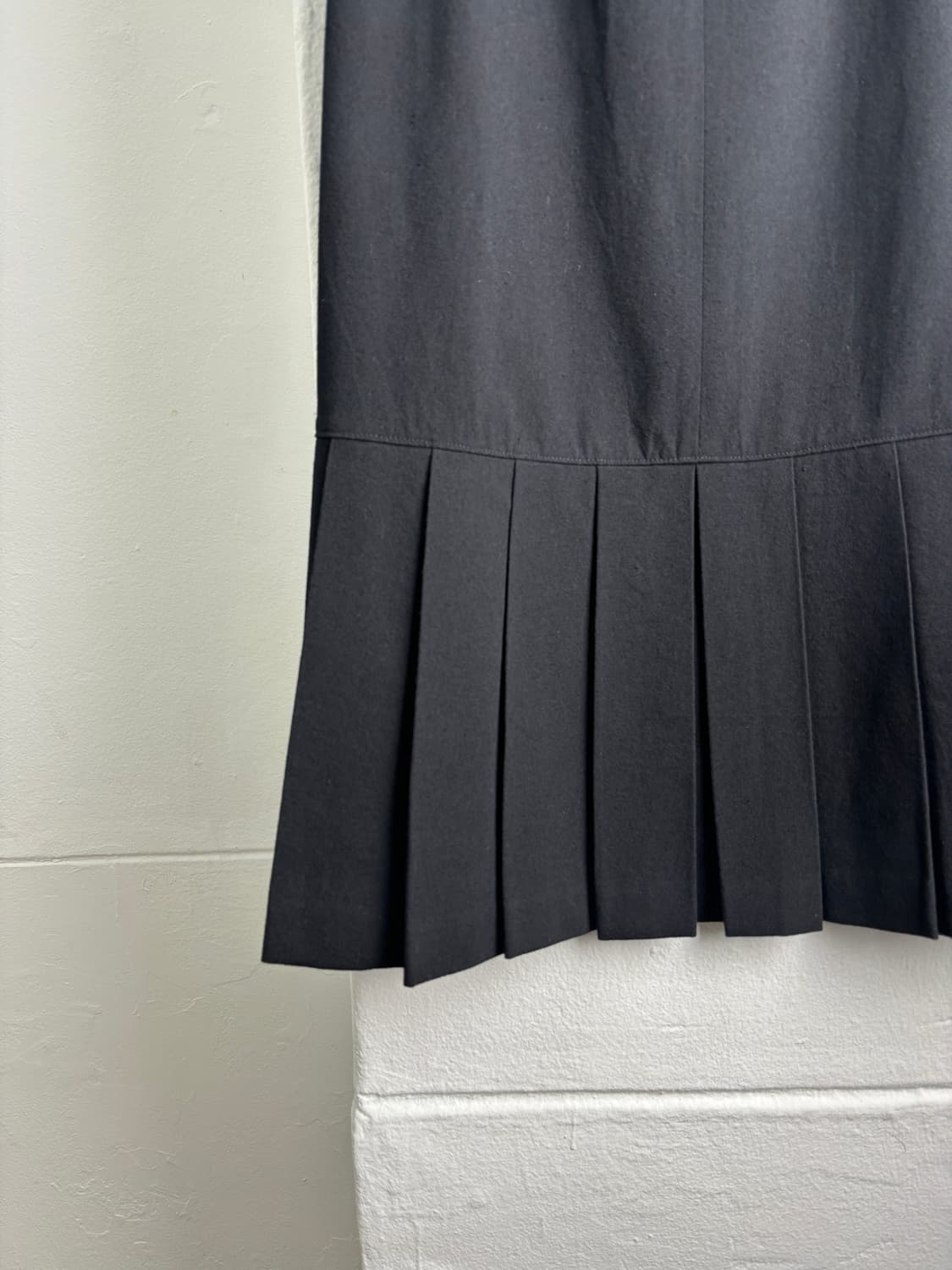 KEITA MARUYAMA Back Pleats Skirt 상품이미지3